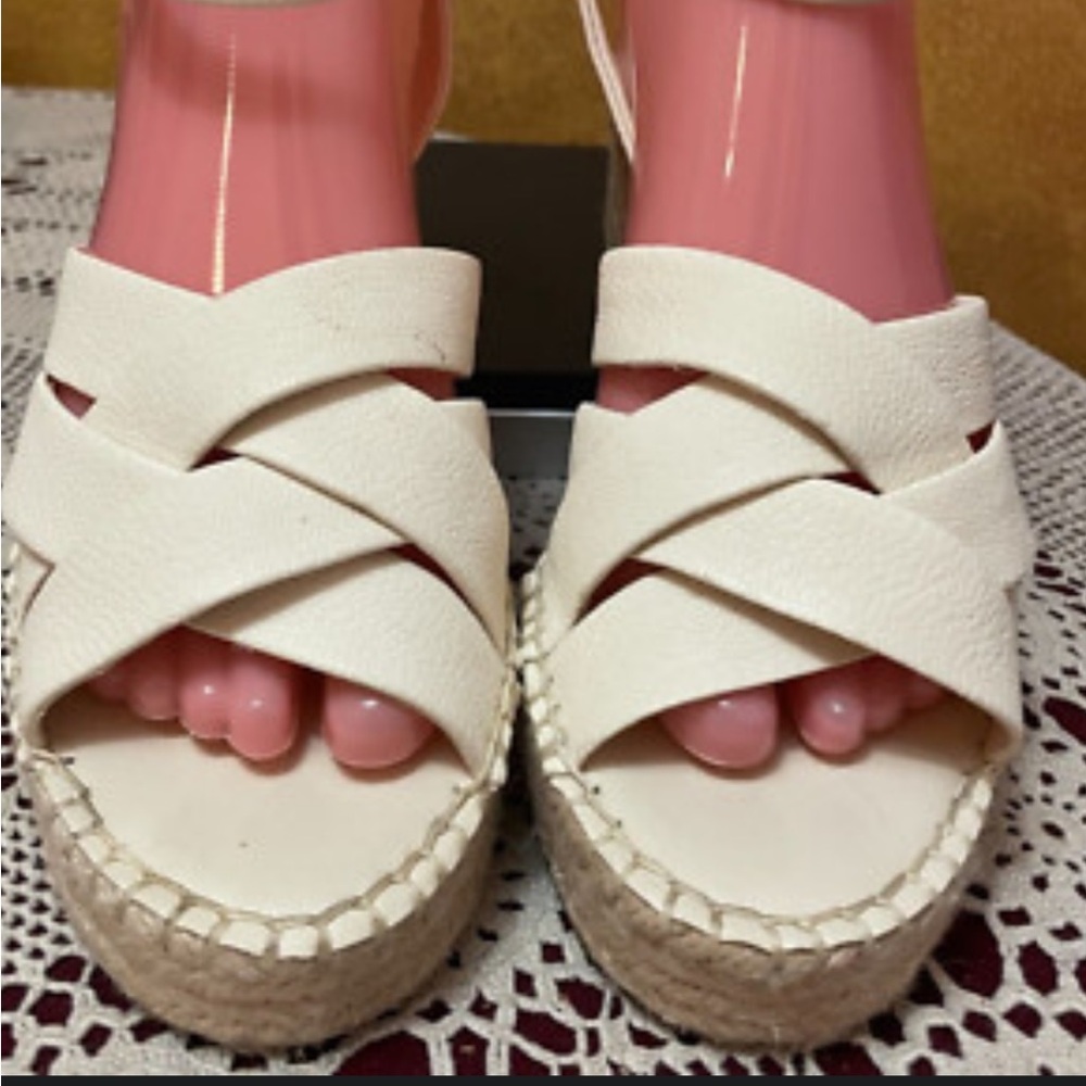 Elegant Cream Espadrille Wedges
